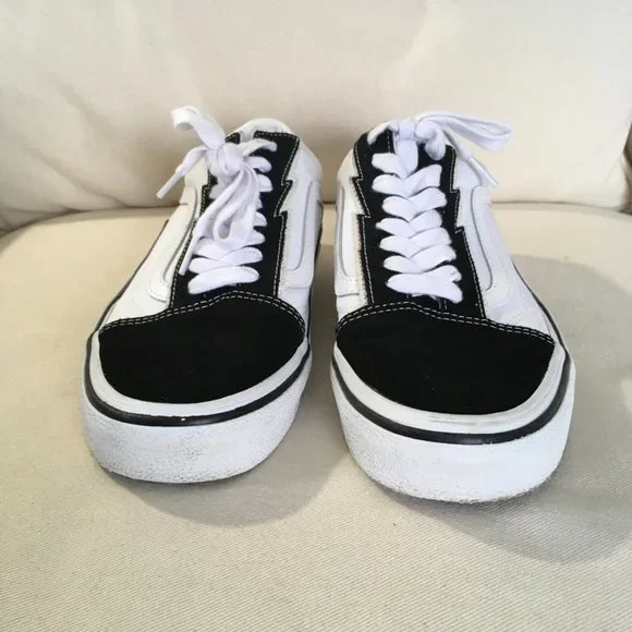 Mens Van's Old School Bolt Sneakers - Picture 2 of 7